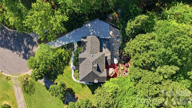 1265 Braeburn Road NW, Concord, NC 28027