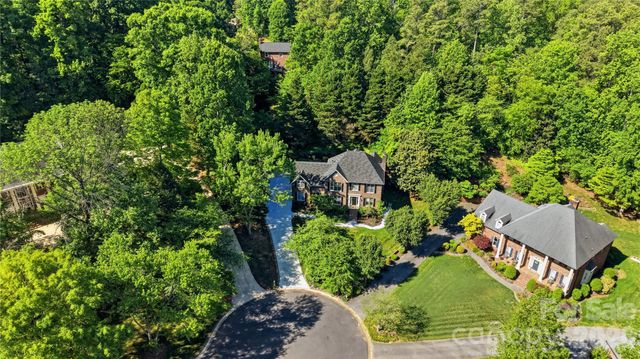 1265 Braeburn Road NW, Concord, NC 28027