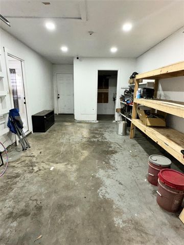 10442 Southport Drive, Houston, TX 77089