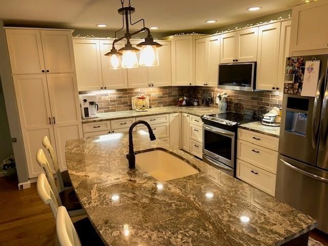 241 Eastview Circle, Williston, VT 05495