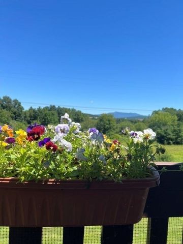 241 Eastview Circle, Williston, VT 05495
