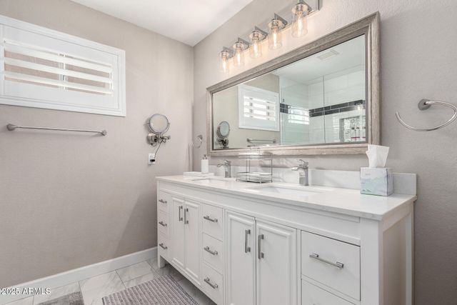 10544 E HALLEY Drive, Sun Lakes, AZ 85248