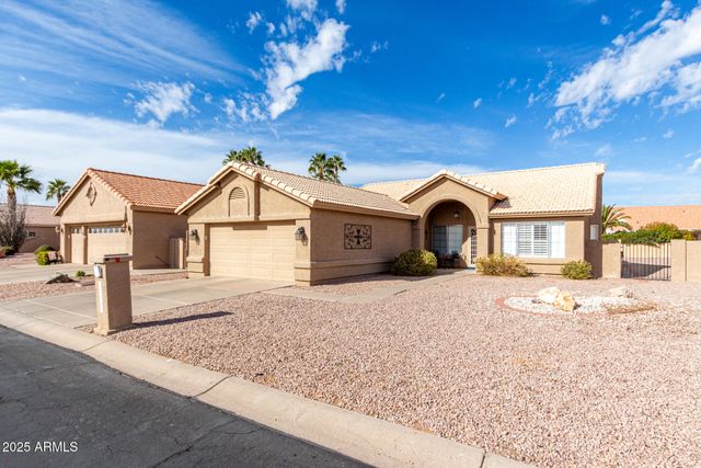 10544 E HALLEY Drive, Sun Lakes, AZ 85248