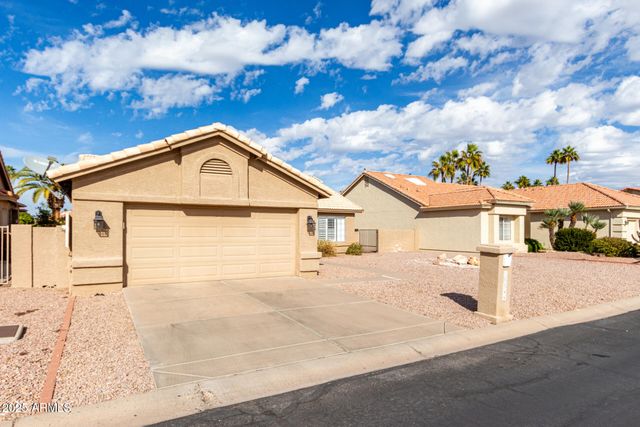 10544 E HALLEY Drive, Sun Lakes, AZ 85248