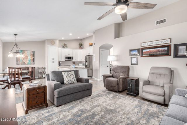 10544 E HALLEY Drive, Sun Lakes, AZ 85248