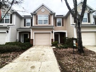 4838 PARKHURST Place, Jacksonville, FL 32256