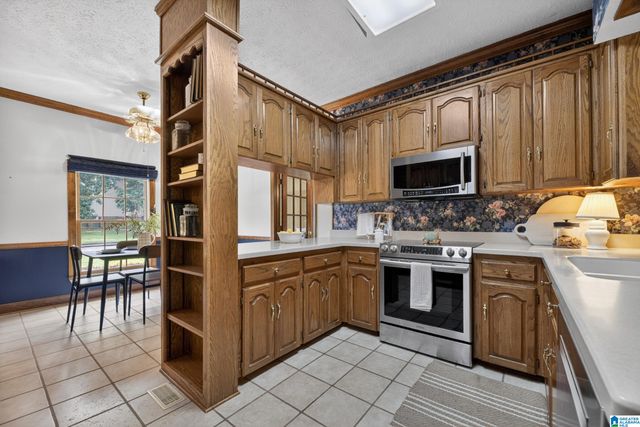 202 MAYFIELD LANE NE, Jacksonville, AL 36265