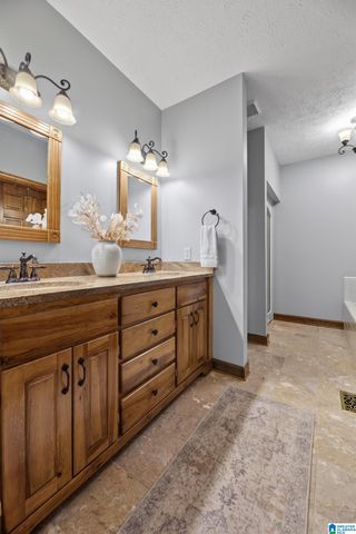 202 MAYFIELD LANE NE, Jacksonville, AL 36265