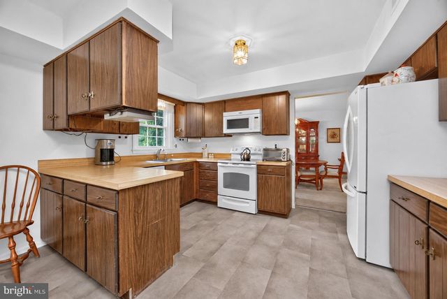 1243 UPTON CIR, West Chester, PA 19380