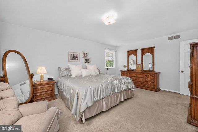 1243 UPTON CIR, West Chester, PA 19380