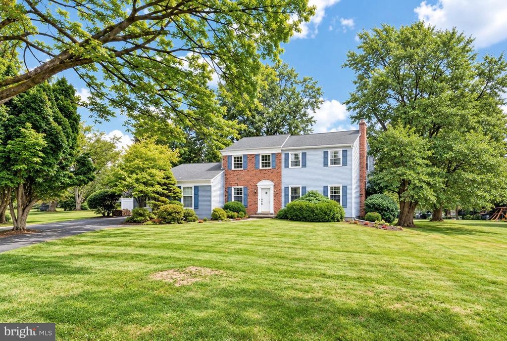 1243 UPTON CIR, West Chester, PA 19380