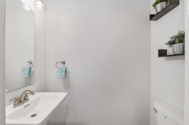 22885 NW 5TH PLACE, Newberry, FL 32669