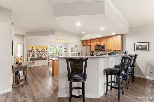 680 Emerald Pointe Drive 1, Hollister, MO 65672