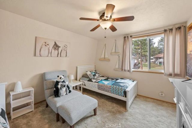 560 Lakewood Lane, Big Bear Lake, CA 92315