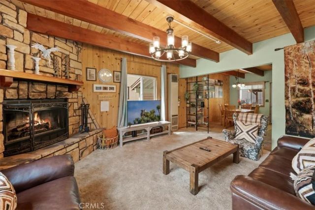 560 Lakewood Lane, Big Bear Lake, CA 92315