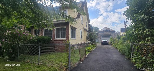 112 E 4th Street, Mount Vernon, NY 10550