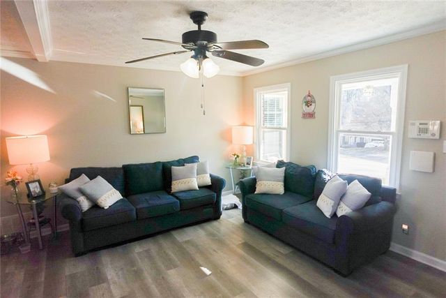 2671 Kings Circle, Lawrenceville, GA 30044