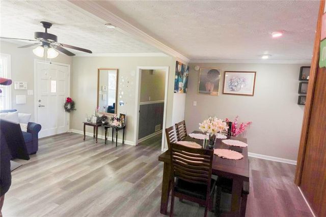 2671 Kings Circle, Lawrenceville, GA 30044