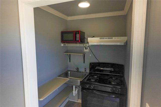 2671 Kings Circle, Lawrenceville, GA 30044