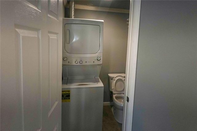 2671 Kings Circle, Lawrenceville, GA 30044