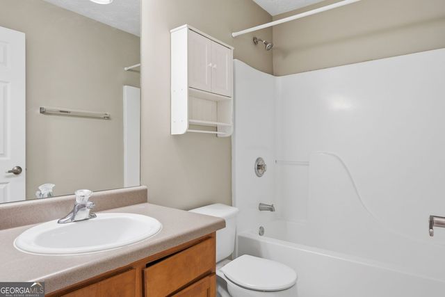 3570 Bogan Mill Road NE, Buford, GA 30519