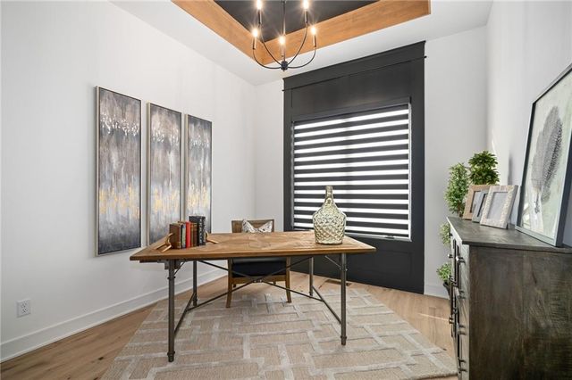 11233 S Sunray Drive, Olathe, KS 66061