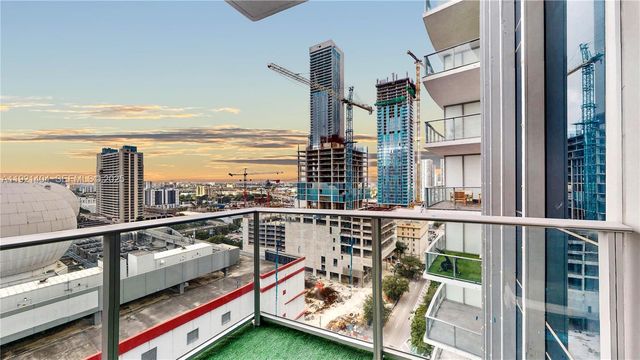 851 NE 1st Ave 1508, Miami, FL 33132