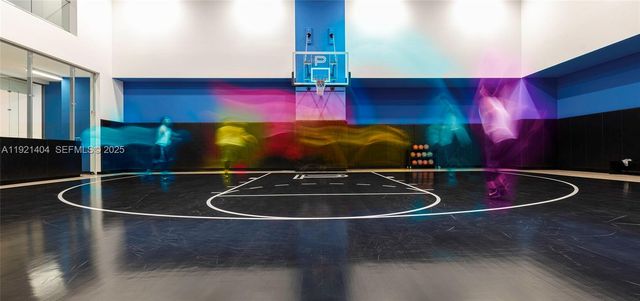 851 NE 1st Ave 1508, Miami, FL 33132