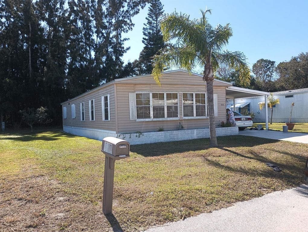 262 W Caribbean, Port St. Lucie, FL 34952