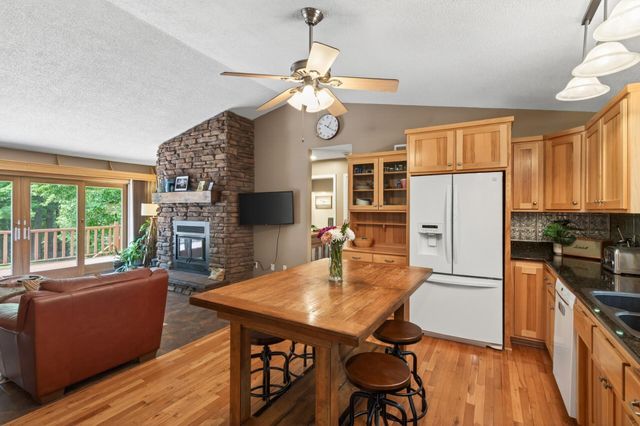 5283 332nd Lane NW, Cambridge, MN 55008