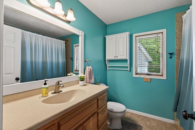 5283 332nd Lane NW, Cambridge, MN 55008