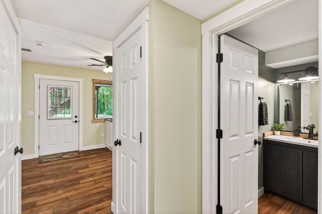5283 332nd Lane NW, Cambridge, MN 55008