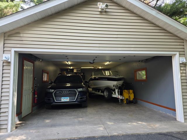 5283 332nd Lane NW, Cambridge, MN 55008