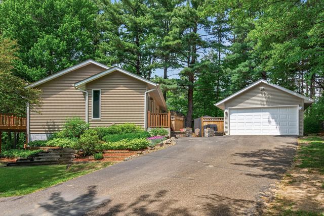 5283 332nd Lane NW, Cambridge, MN 55008