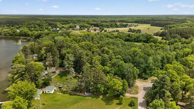 5283 332nd Lane NW, Cambridge, MN 55008
