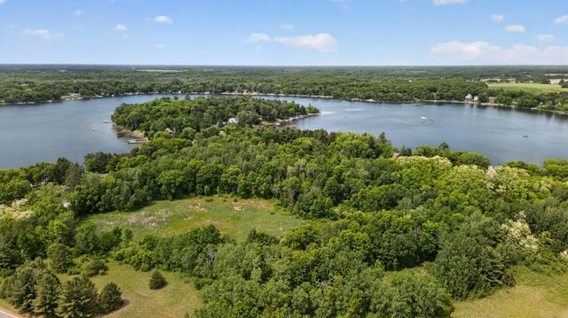 5283 332nd Lane NW, Cambridge, MN 55008