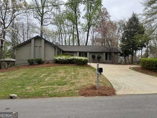 5353 High Harbor Court, Gainesville, GA 30504