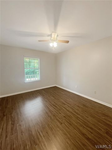 1813 Hackberry Lane 10, Tuscaloosa, AL 35401