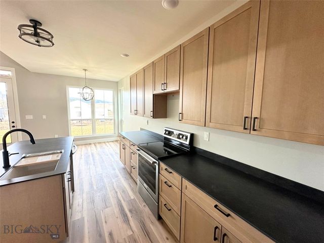 110 Beaumont Place Drive, Deer Lodge, MT 59772