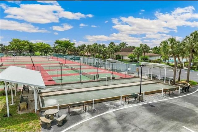 4220 Looking Glass LN # 4302, Naples, FL 34112