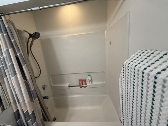 4220 Looking Glass LN # 4302, Naples, FL 34112