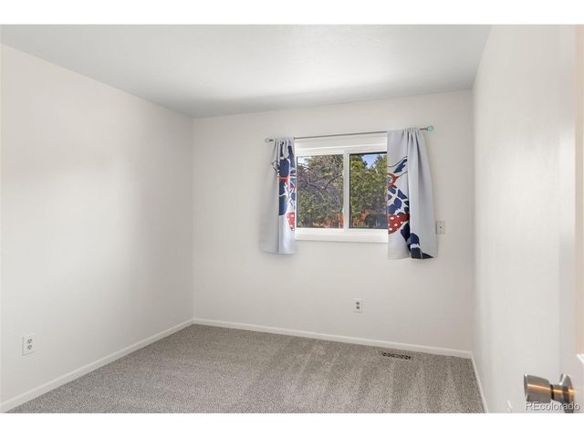 2554 Sierra Dr, Colorado Springs, CO 80917