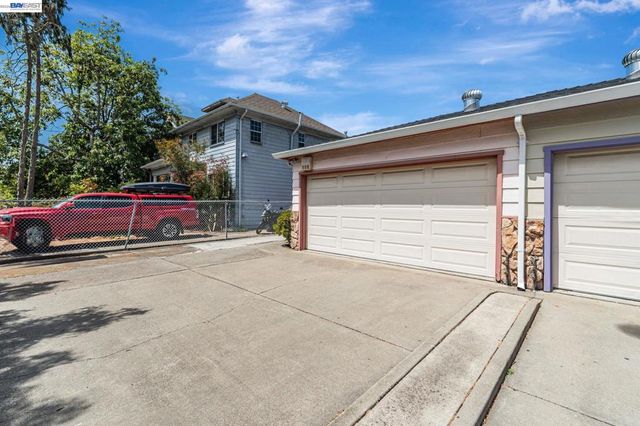 2538 E 16Th St, Oakland, CA 94601