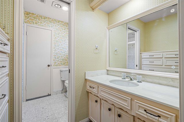 5606 Graystone Lane, Houston, TX 77069