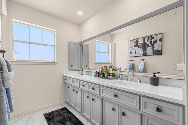 5606 Graystone Lane, Houston, TX 77069