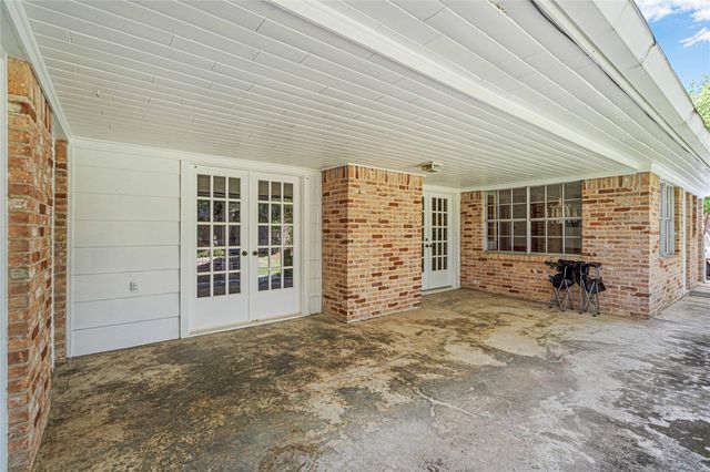 5606 Graystone Lane, Houston, TX 77069
