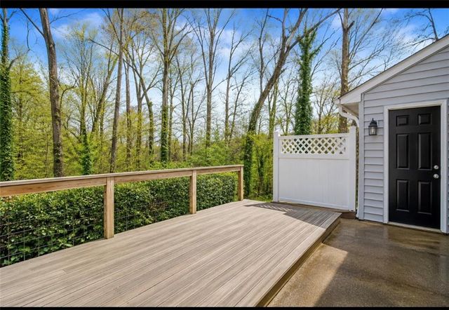2390 Newport Landing, Alpharetta, GA 30009
