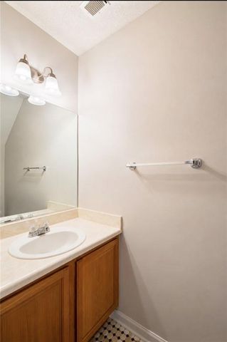 2390 Newport Landing, Alpharetta, GA 30009