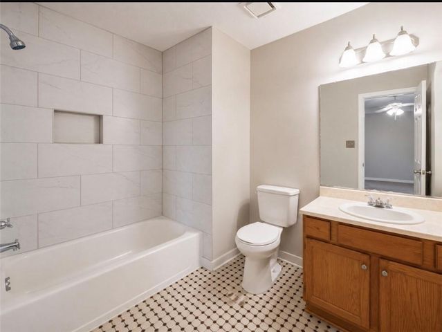 2390 Newport Landing, Alpharetta, GA 30009