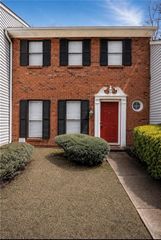 2390 Newport Landing, Alpharetta, GA 30009